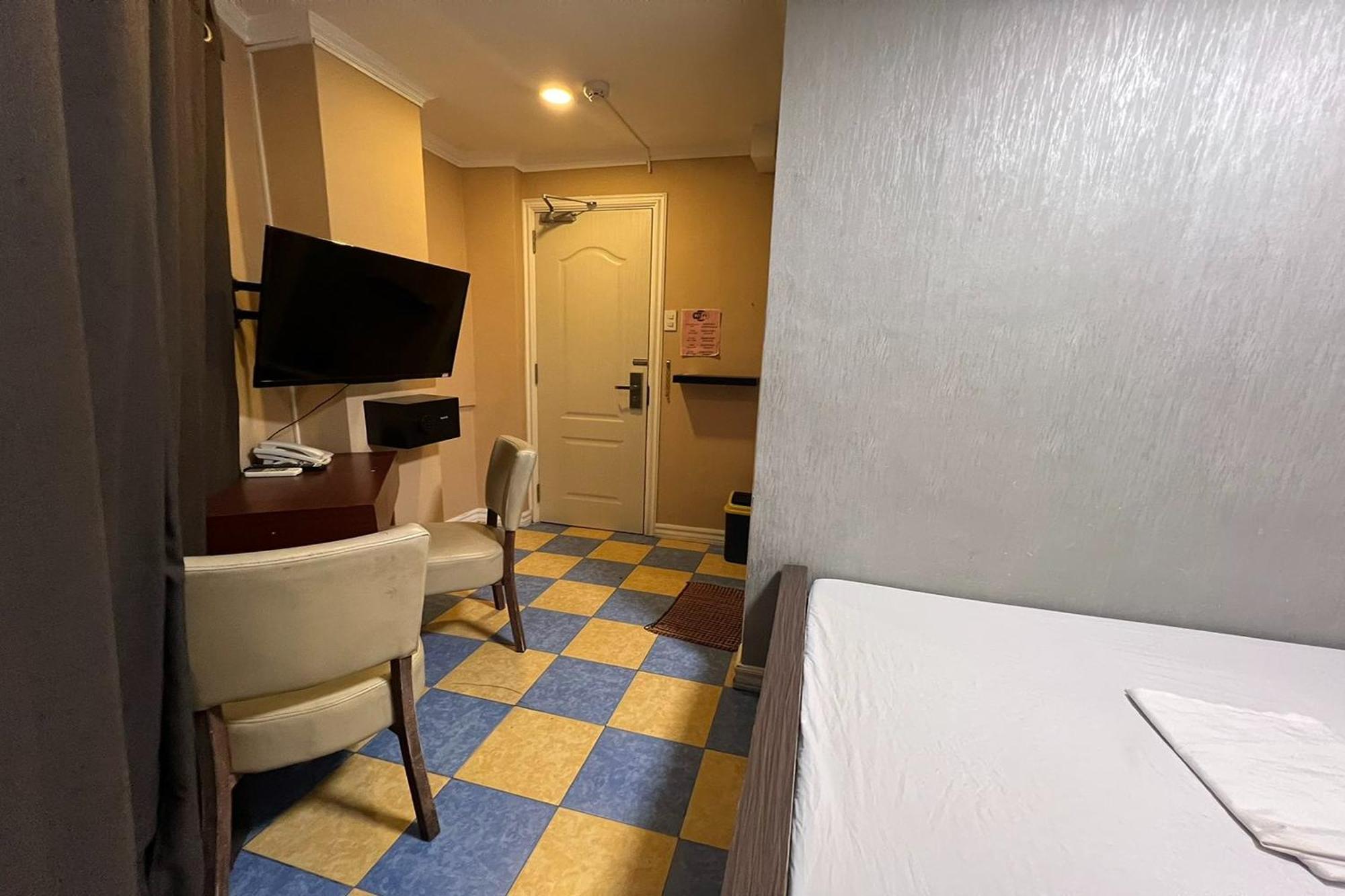 Remedios Hotel Manila City Center Ngoại thất bức ảnh